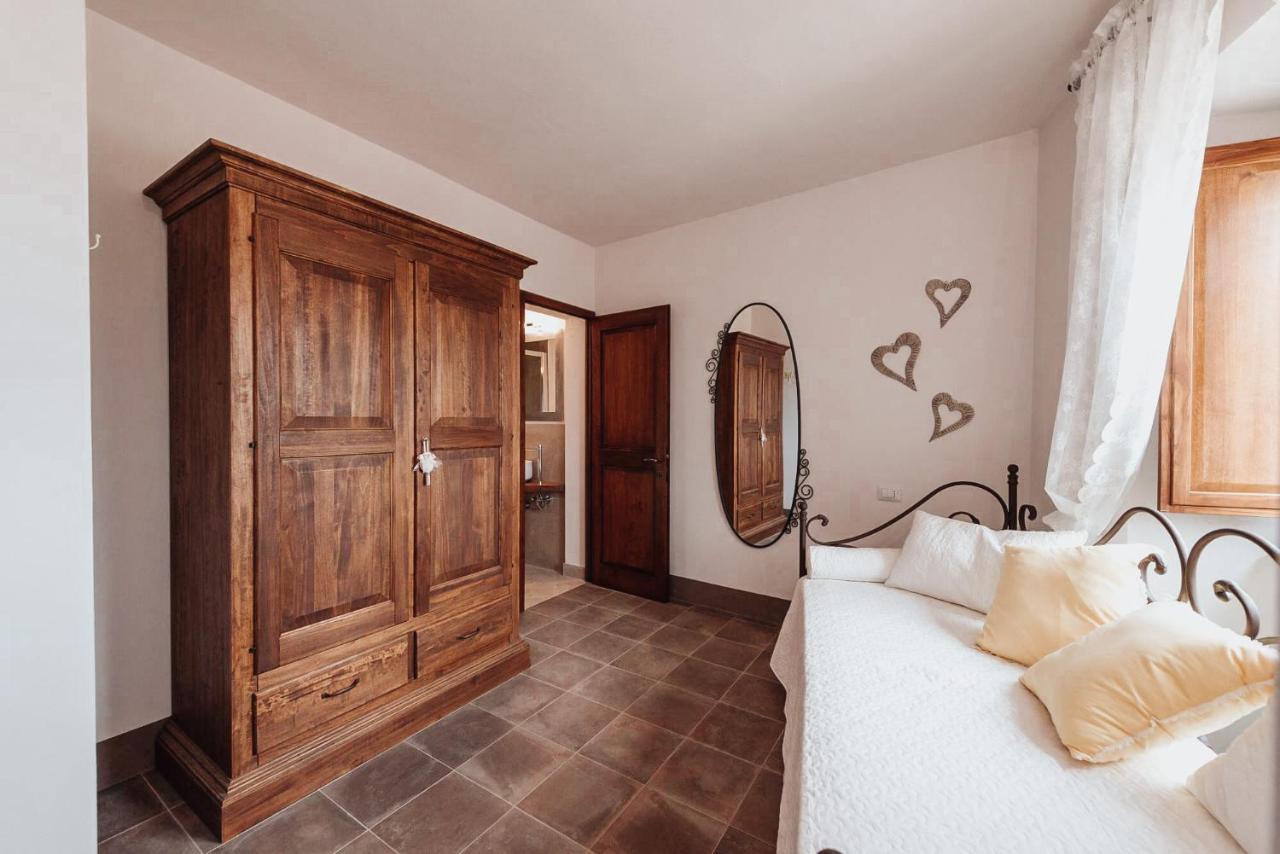 Antica Torre Del Borgo Bed & Breakfast Certaldo Exterior photo